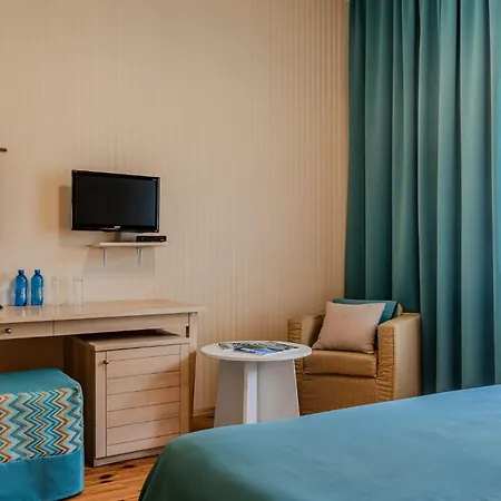 Seasons Spa Boutique Hotel Kozyn Room photo